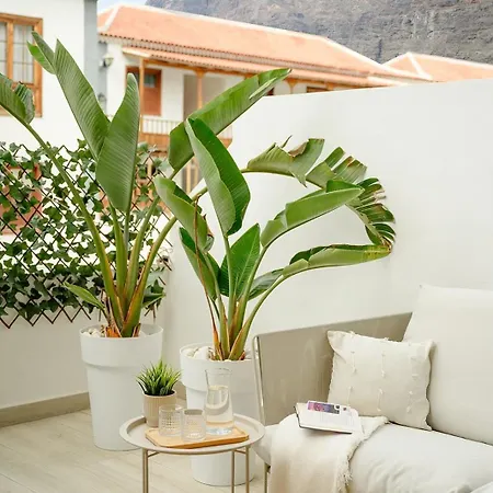 Home2rest At Gigantes - 1 Min To Beach, Restaurants, Center - 1bdr *