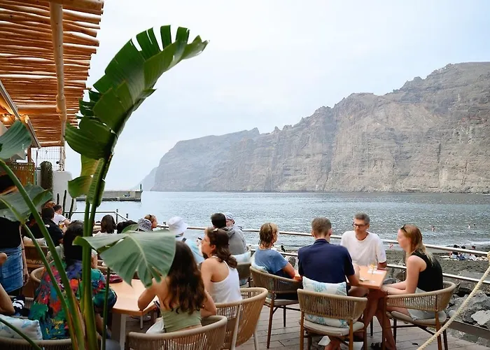 Апартаменты Home2rest At Gigantes - 1 Min To Beach, Restaurants, Center - 1bdr